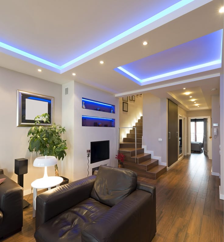 Đèn LED ốp trần tròn điều khiển Bluetooth Rạng Đông LN22.BLE 500/40W có màu ánh sáng linh hoạt