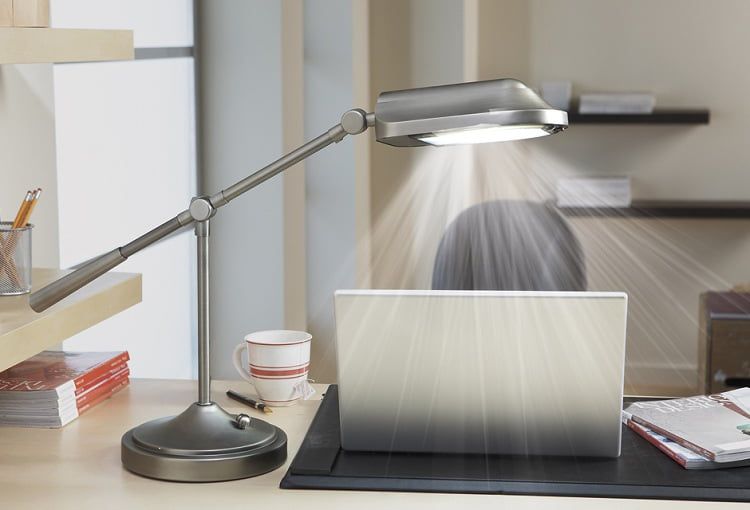 Nên mua đèn bàn led Rạng Đông ở đâu giá rẻ mà chất lượng tốt