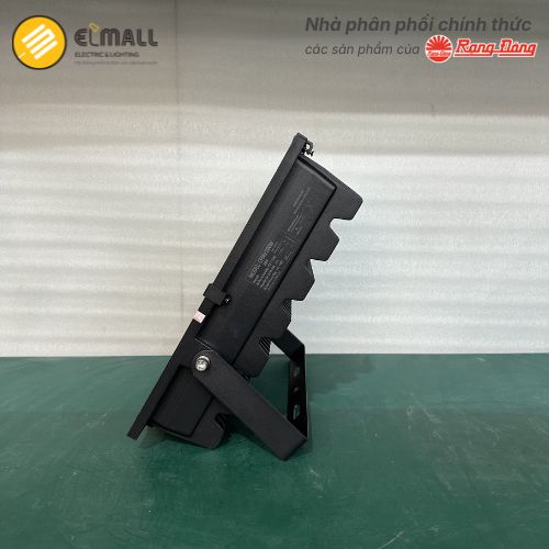 Mặt bên CP06 200W Rạng Đông