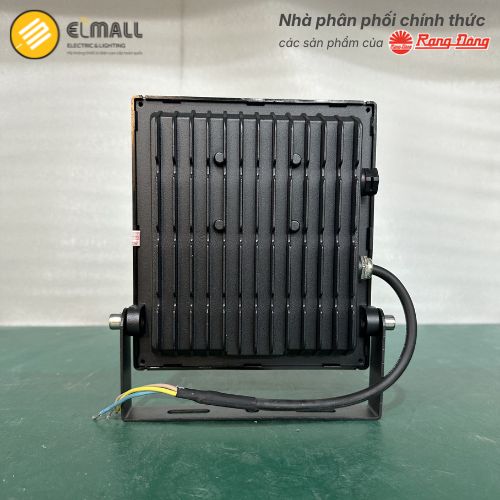 Mặt sau đèn pha LED 30W Rạng Đông