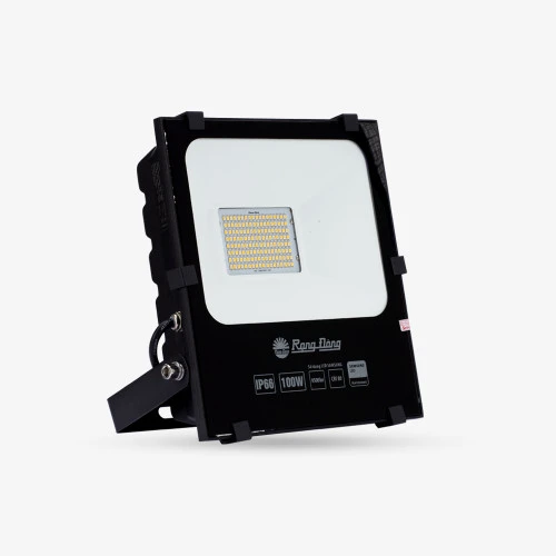 Đèn pha LED 100W CP06 Rạng Đông góc nghiêng mặt trước 2