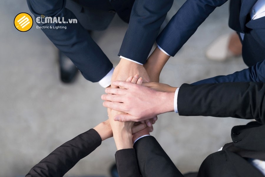 đồng hành cùng khách hàng