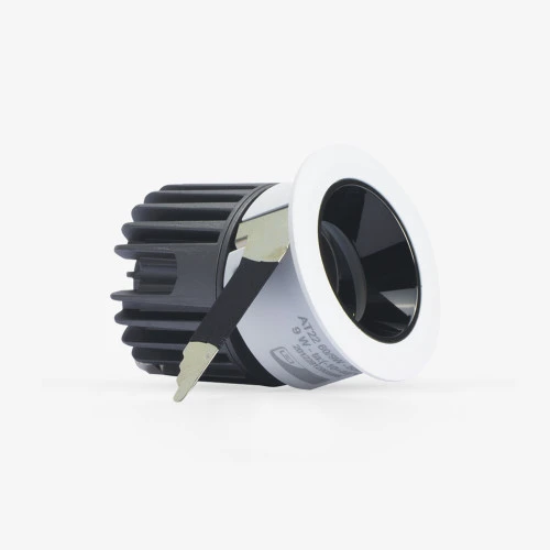 Đèn LED âm trần Rạng Đông AT22 60 9W góc nghieng 1